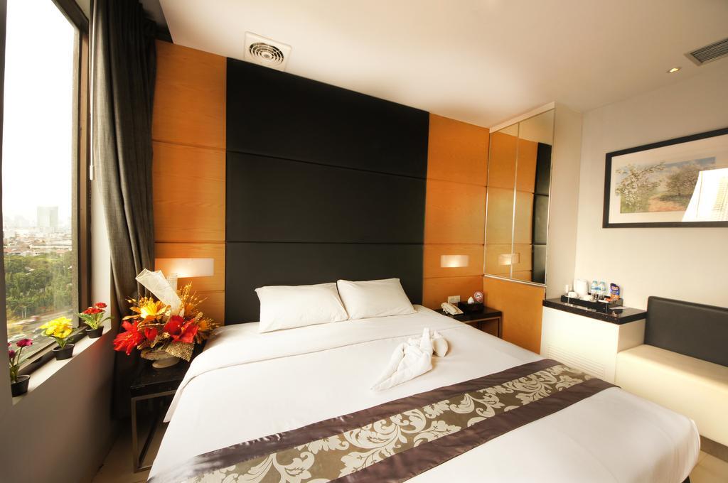 Deluxe Double Room,707534167:JPEG